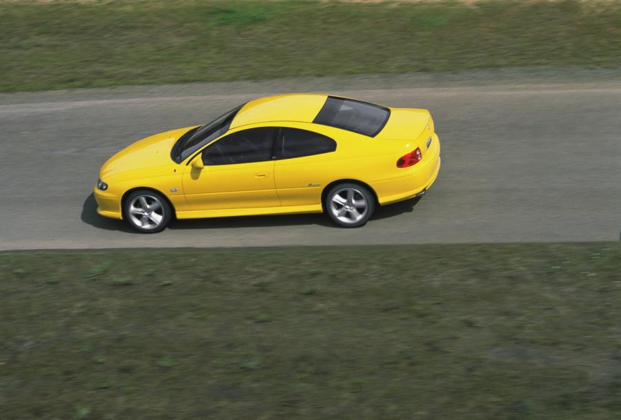  Holden Monaro V2 2001 года  (фото 22 из 53)